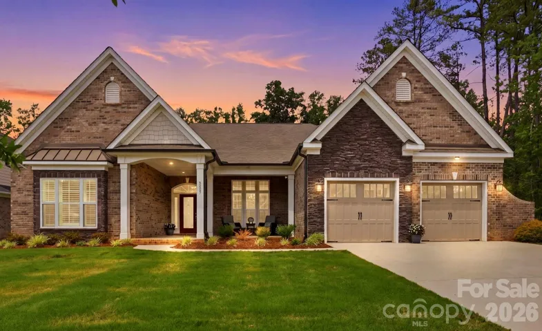 Welcome to 9823 Ardley Park Way!