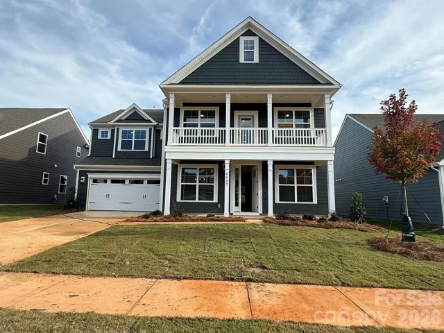 Homesite 109 features a Colfax D floorplan