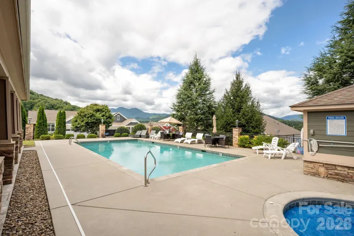 Community Pool and Hot Tub