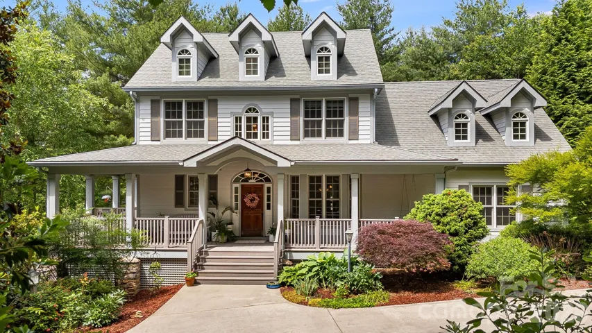 Welcome Home to Hendersonville!
