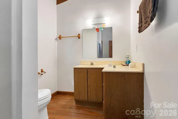 1170