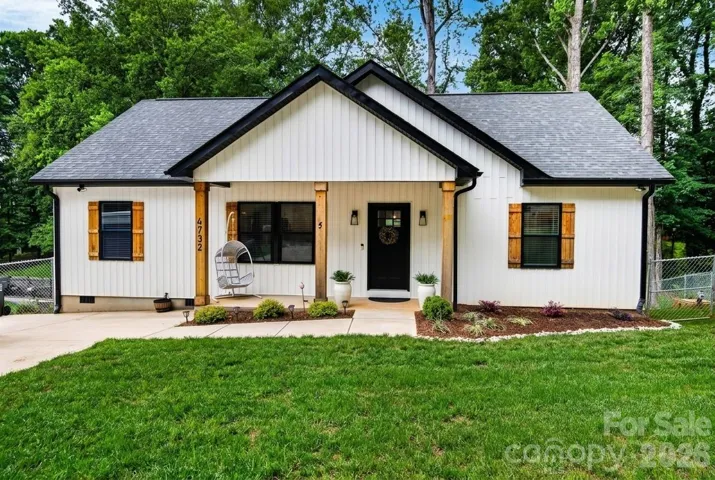 Welcome To 4732 Birchwood Ct!The grass has been digitally altered for you to envision the final outcome!