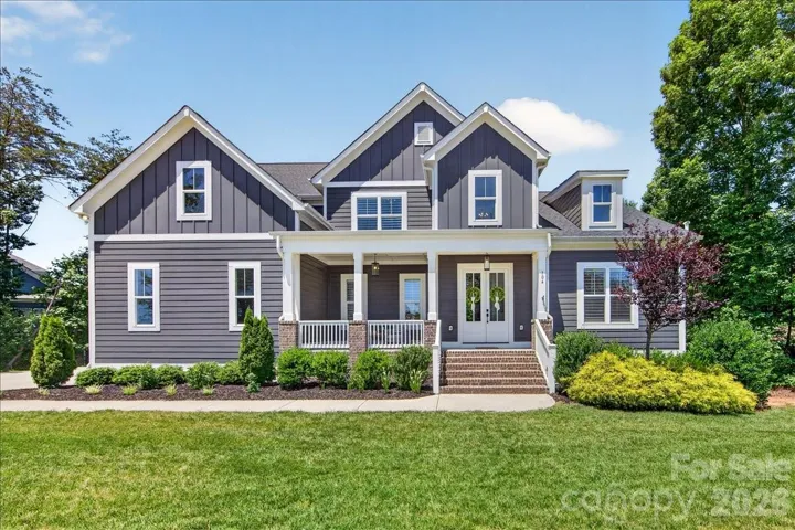104 Broad Birch Dr.