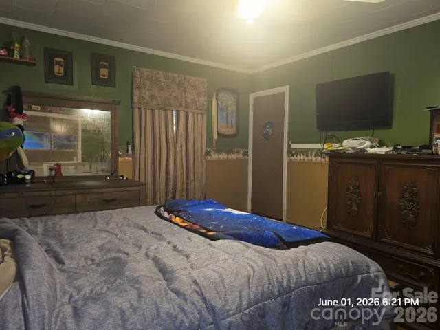 1170