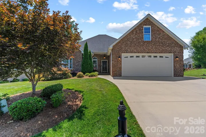 HOA mows and provides landscaping