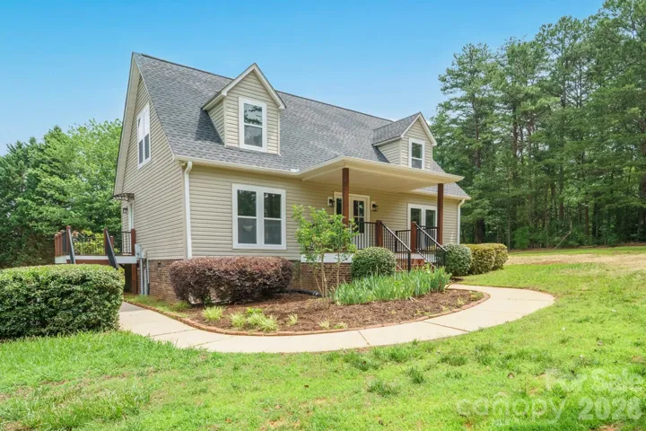 Welcome to 7553 Katherine Drive