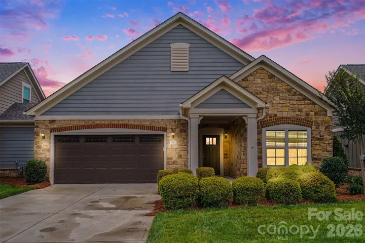 Popular Portico plan by Epcon
