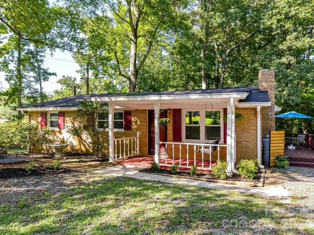 Located within Blocks of Downtown Waxhaw!