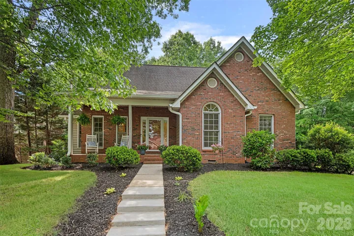 Welcome to 12109 Baywoods Drive!