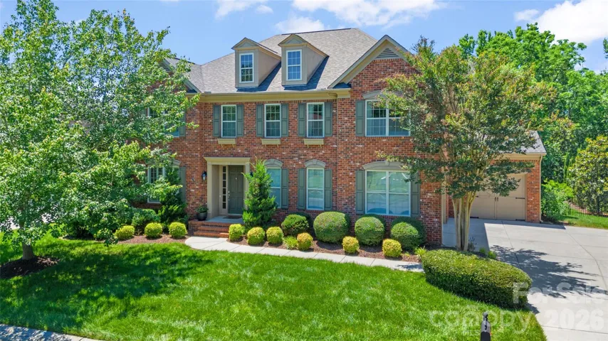 3207 Lakehurst Crossing