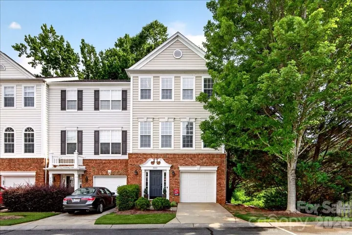 Welcome to 5441 Werburgh St!