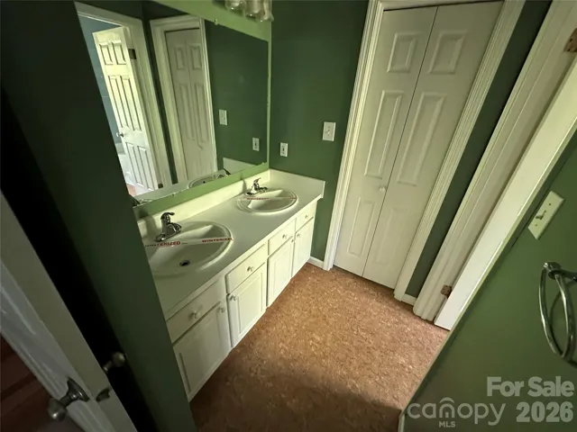 1170