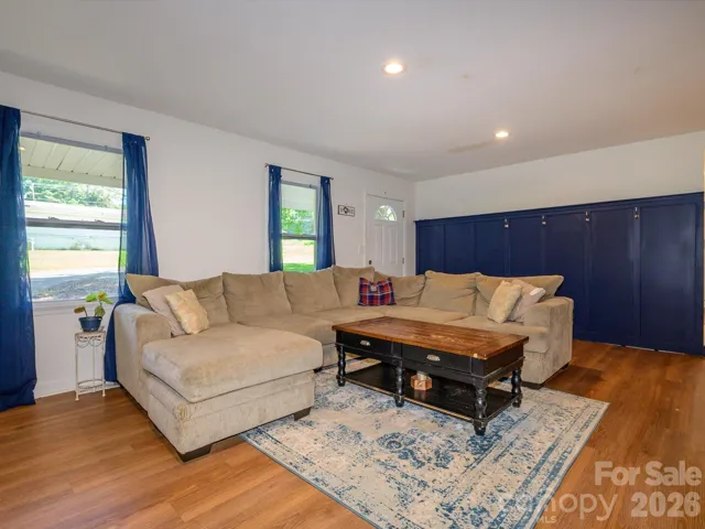 1170