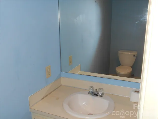 1170