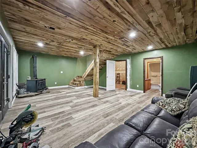 1170