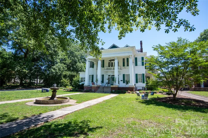 Colonial Revival - SS Royster House - Circa 1910