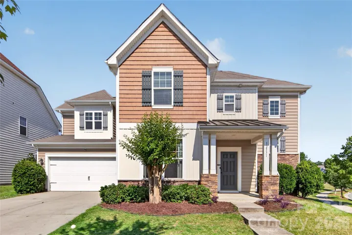 Welcome Home to 12531 Surreykirt Lane!