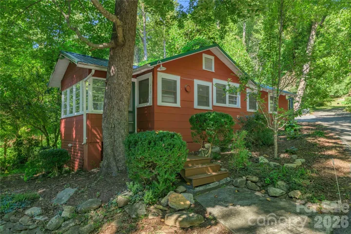 Cozy quaint and charming
