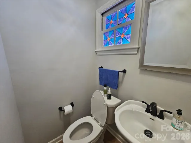 1170