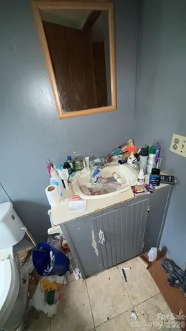 1170