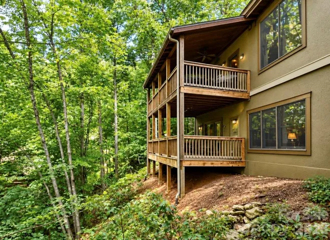WELCOME TO 47 FALLS CROSSING!