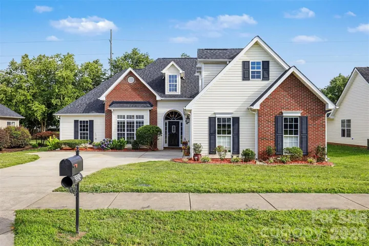 Welcome to 2024 Galena Chase Drive!