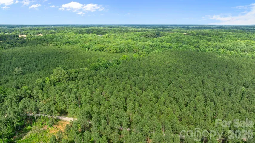 7+ acre homestead in McConnells
