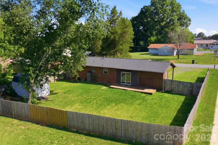 Fully Fenced Large Back Yard