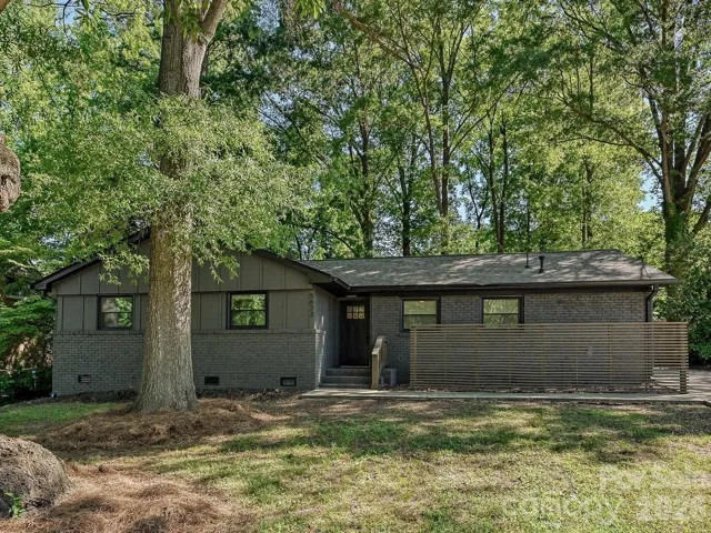 Welcome to 5623 Ruth Drive in Charlotte NC!
