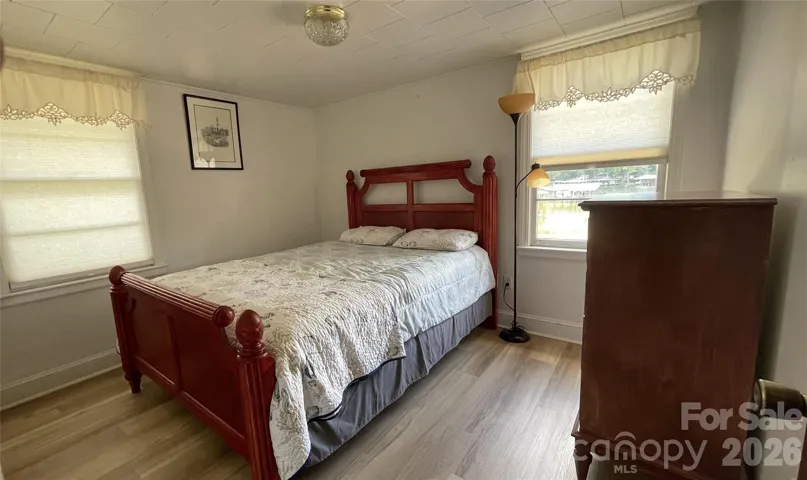 1170
