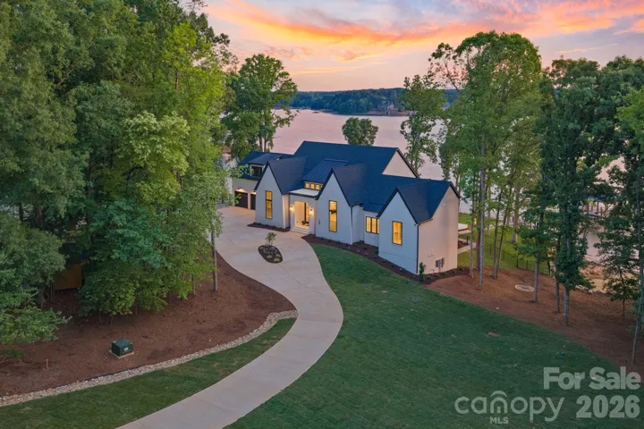 Custom built estate on 1.42 acres, Lake Norman waterfront