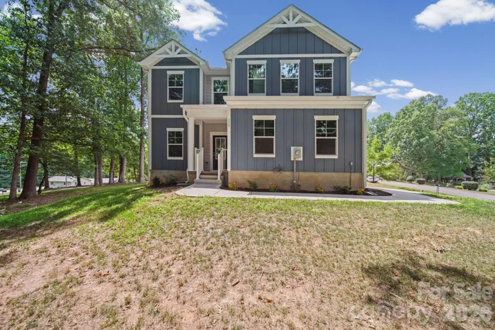 Welcome home to 115 Shady Cove Rd