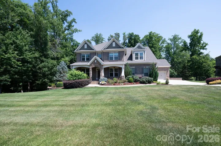 Welcome to 2317 Sommerton Glen!