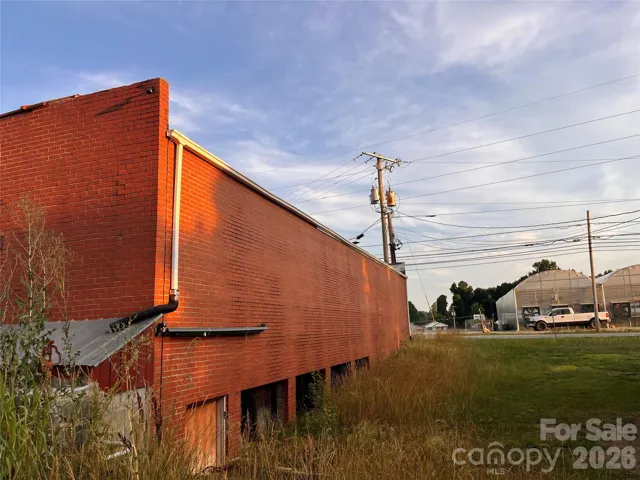 1170