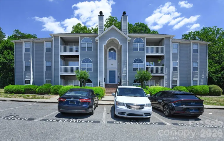 5008-A Lawndale
