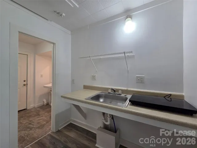 1170