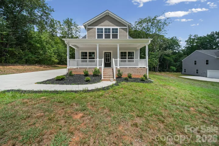 Welcome home to 1410 Hubbard Terrace