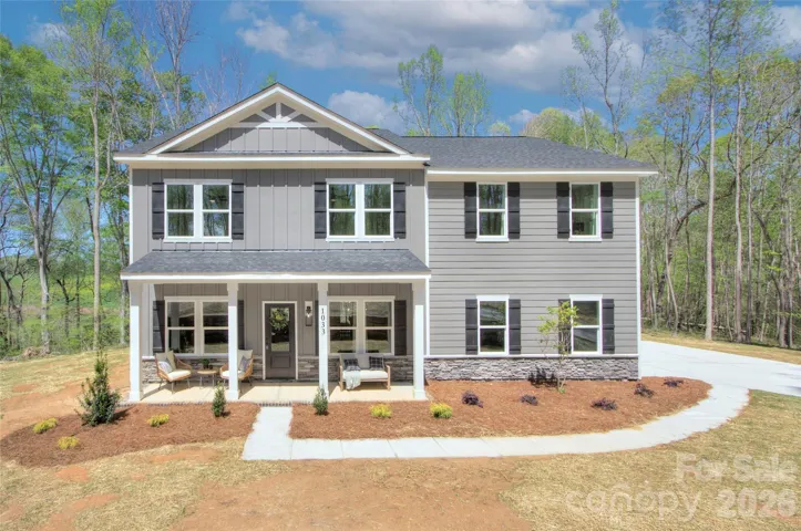 Welcome to 1033 Harrogate Drive!