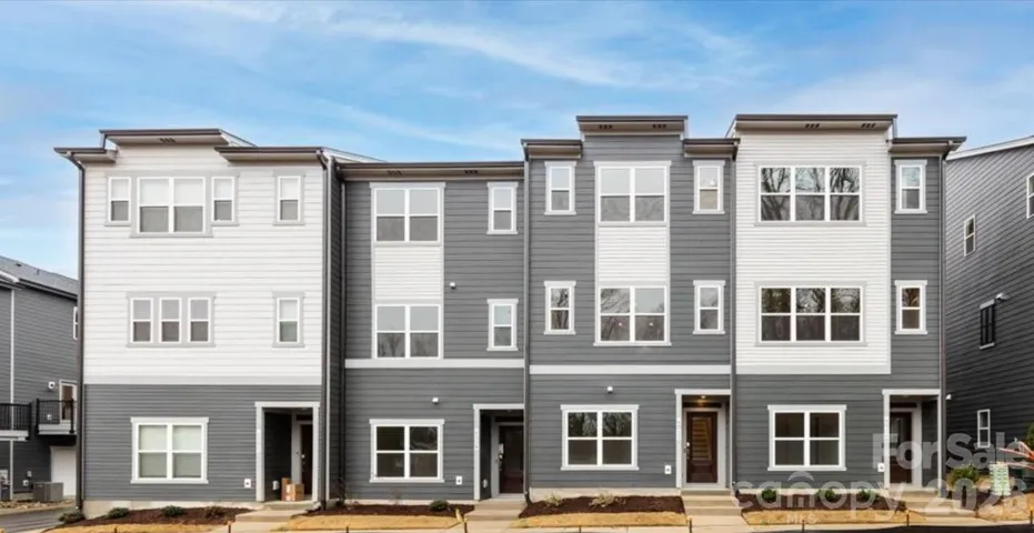 3-story townhome in Charlotte, NC