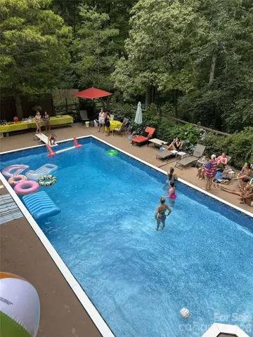 Pic of pool when uncovered