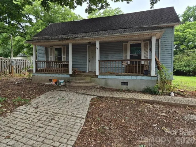728 Spring Street