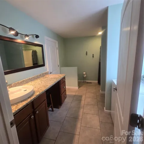 1170