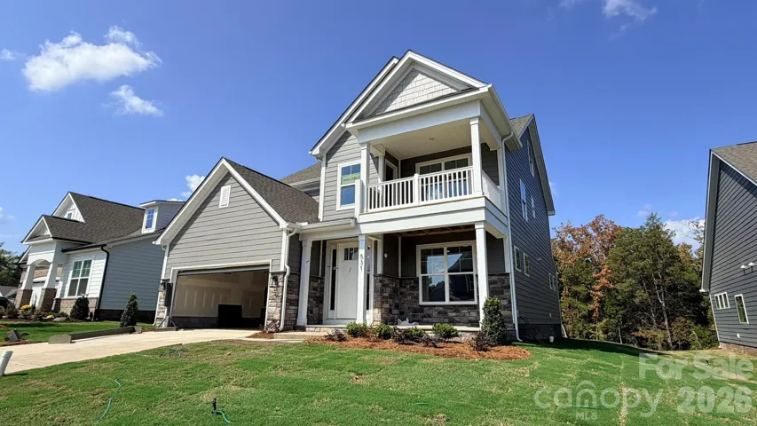 Homesite 82 features a Cypress H floorplan
