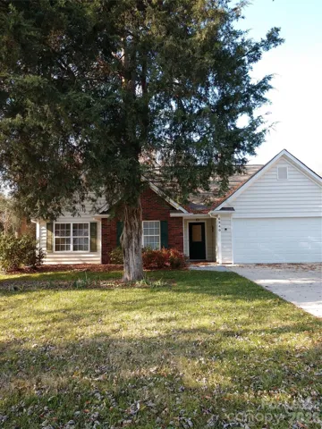 3BR 2BA No HOA, LVP floors, All appliances