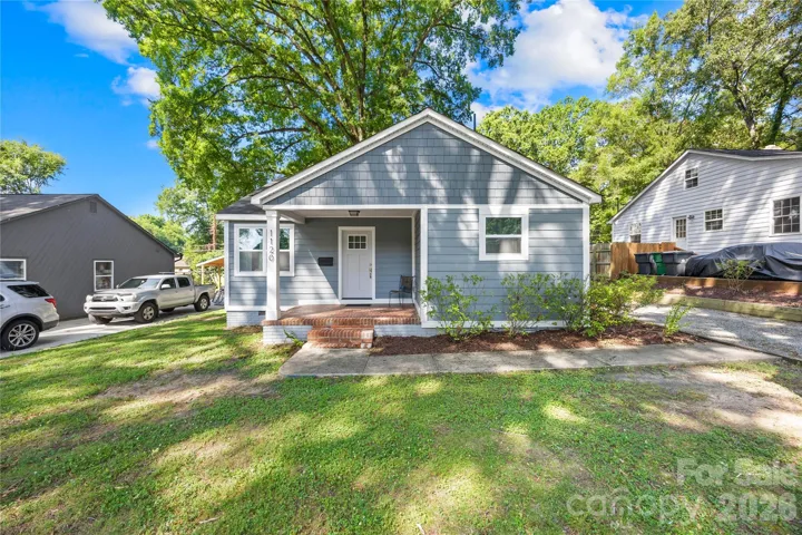 Welcome to 1120 Meadow Lane!