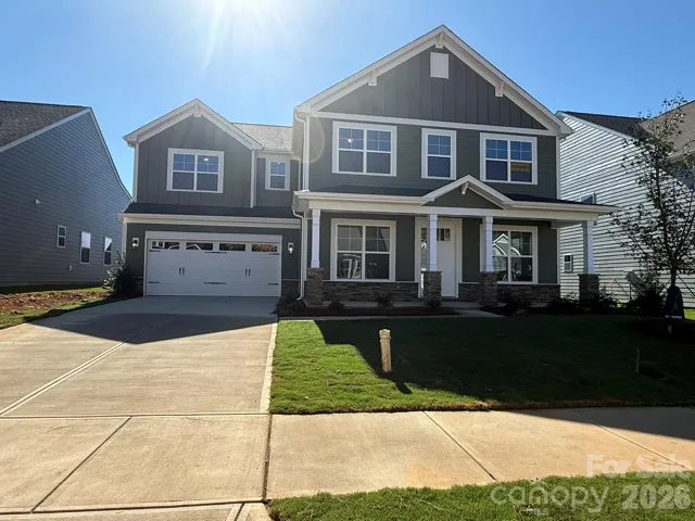 Homesite 93 features a Colfax B floorplan