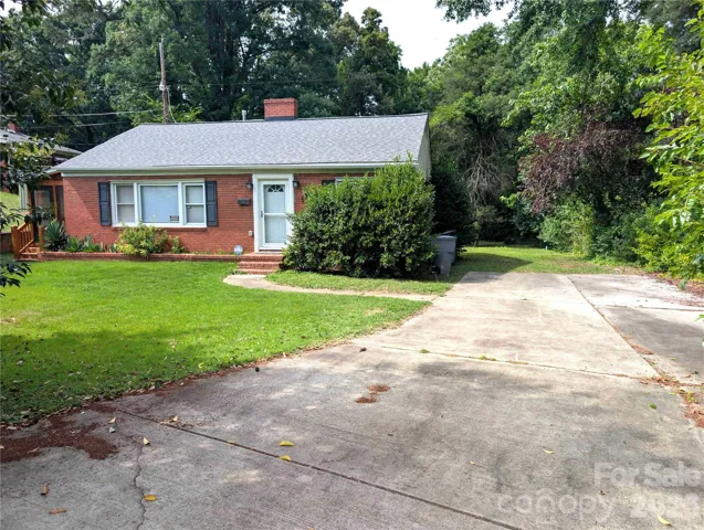 Front View driveway