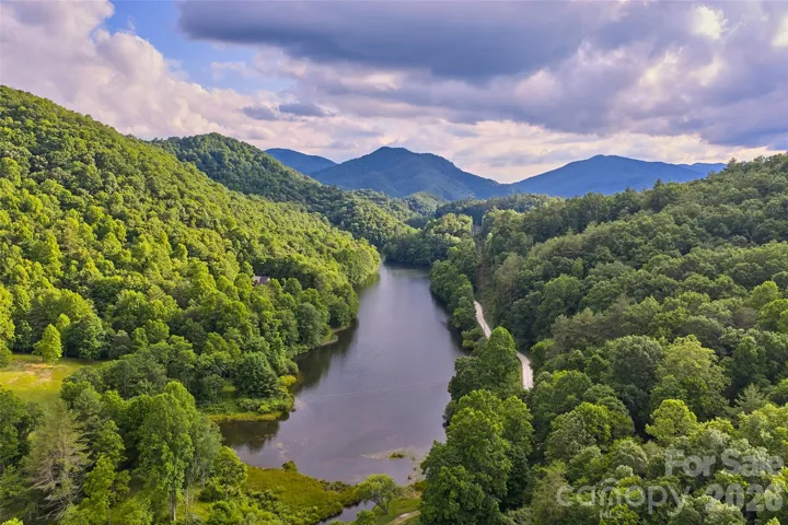 Welcome to Mystic Lands - an upscale, nature centered community with direct access to Queen's Lake, the Nantalahala River, and bordered by National Forest