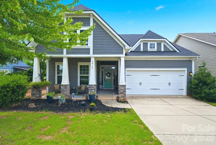 2017 Pinyon Exterior