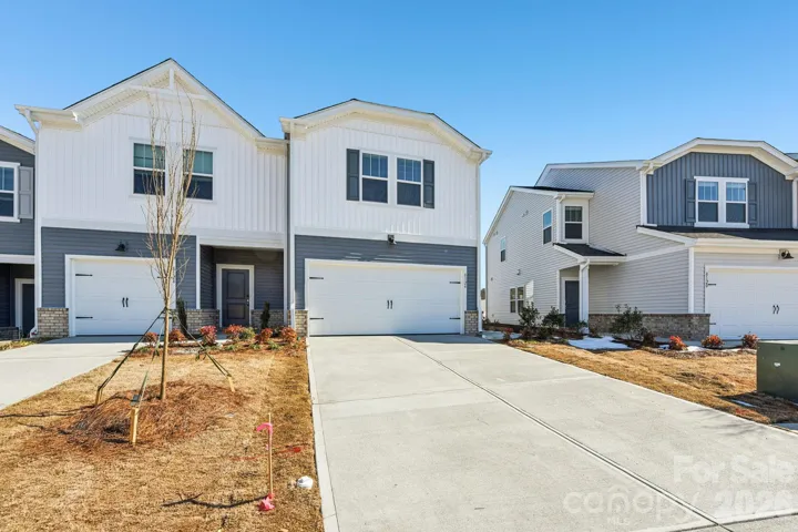 Photo is not of the actual home, but is an inspirational photo of builder’s model home and may depict options, furnishings, and/or decorator features that are not included